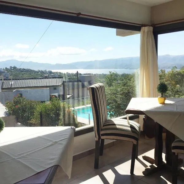 Vivaldi Suites, hotel v destinaci Villa Carlos Paz