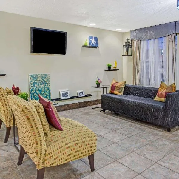 Days Inn by Wyndham Great Lakes Naval Base, hotel u gradu Nort Čikago