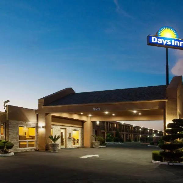 Days Inn by Wyndham Chowchilla Gateway to Yosemite, hotel di Chowchilla