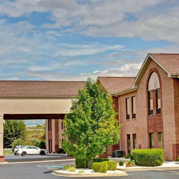 Days Inn & Suites by Wyndham Louisville SW, hotel din New Albany