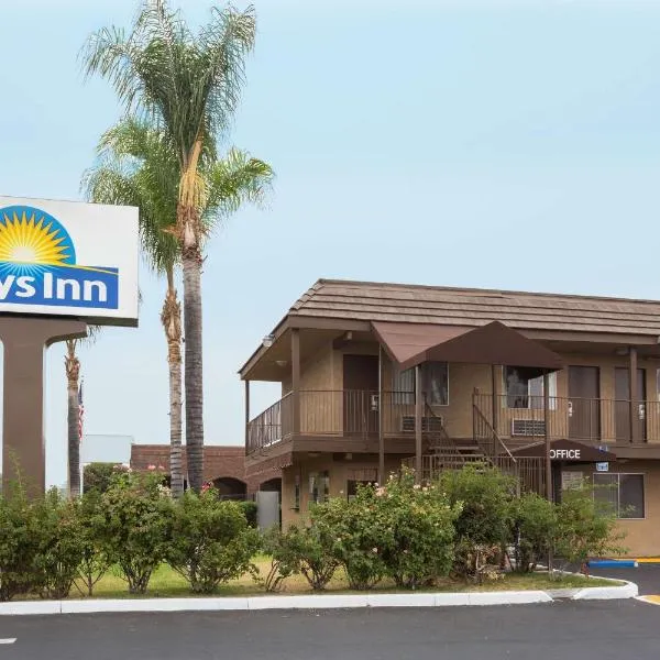 Days Inn by Wyndham in San Bernardino, hôtel à Serrano Village