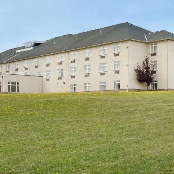 Days Inn by Wyndham Orillia, hotel v destinaci Orillia