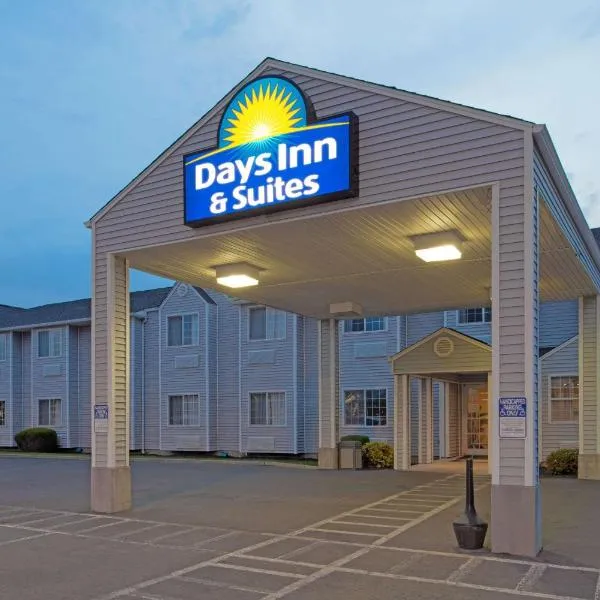 Days Inn & Suites by Wyndham Spokane Airport Airway Heights, hotell i Airway Heights