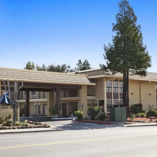 Days Inn by Wyndham Gilroy, hotel em Gilroy