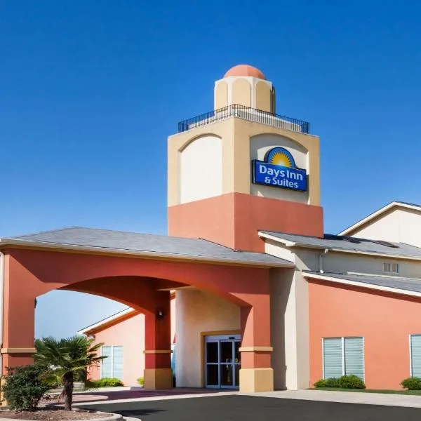 Days Inn & Suites by Wyndham Marquez, hotel di Jewett