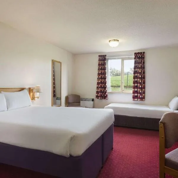 デイズイン テュークスベリー（Days Inn Tewkesbury）、Strenshamのホテル
