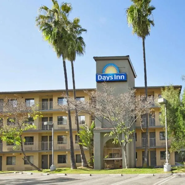 Days Inn by Wyndham Buena Park, hotel di La Mirada