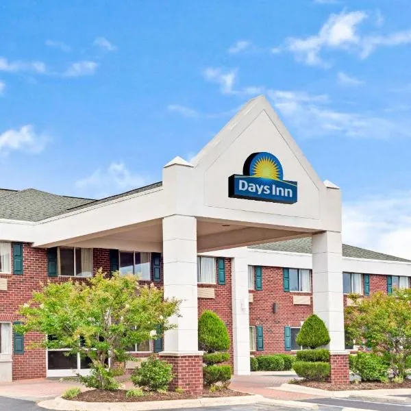 Days Inn & Suites by Wyndham Siler City, hotel Pittsboróban