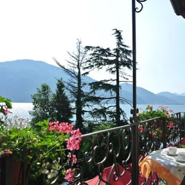 Casa Farfalla: Cannobio'da bir otel