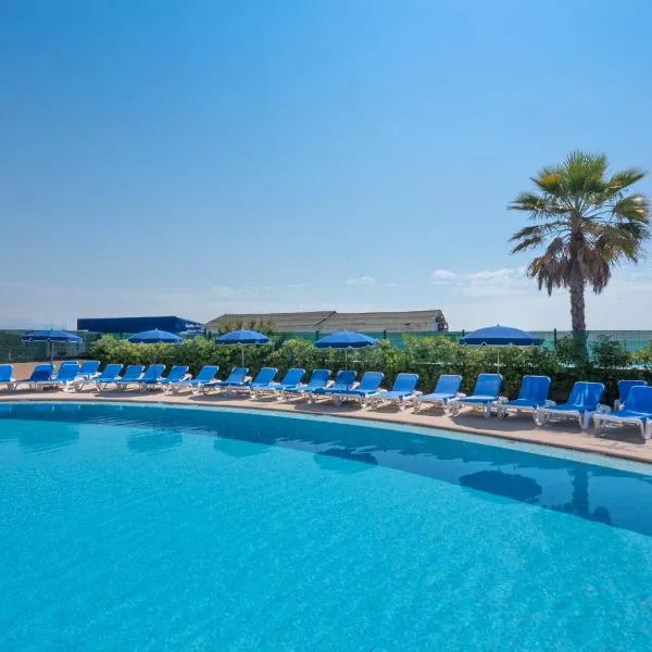 Hôtel Bahia – hotel w mieście Villeneuve-Loubet