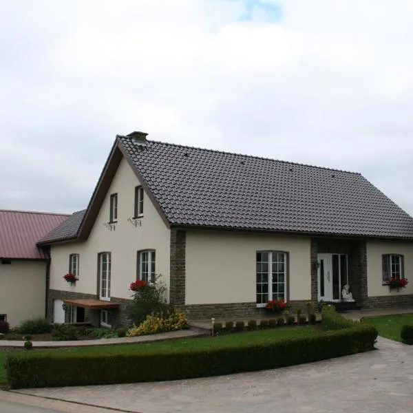 Location PanoramaGreen, hotel v destinaci Burg-Reuland
