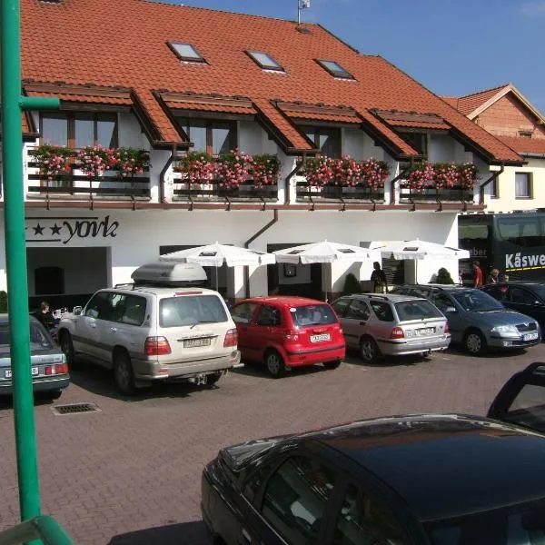 Hotel YORK, hotell i Plzeň