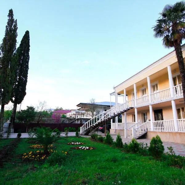 Green Garden Guest House, hotel em Tskaltubo