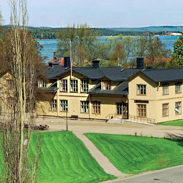 Ediths Pensionat, hotell i Karlsborg