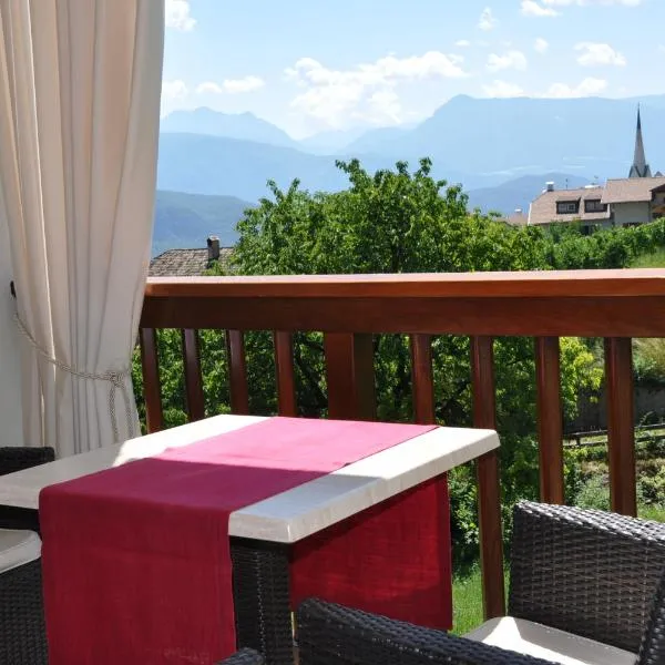 Gästehaus Pfuss, hotel in Caldaro
