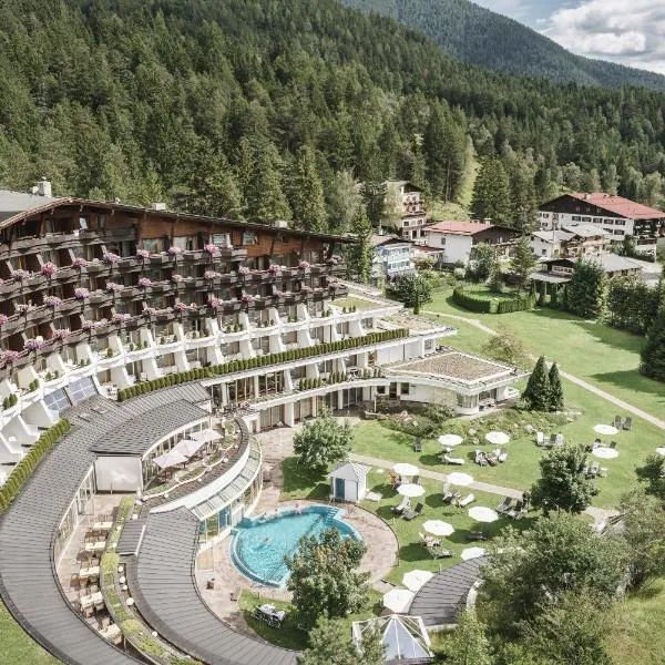 Seefeld in Tirol में, होटल Krumers Alpin – Your Mountain Oasis