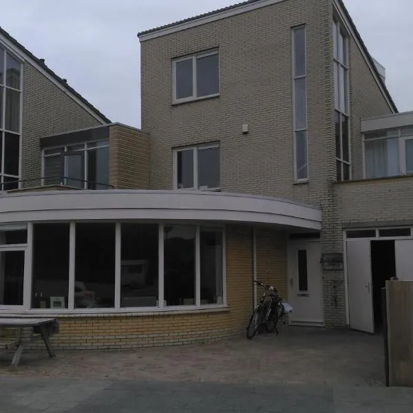 칼란트소그에 위치한 호텔 de Vloedlijn