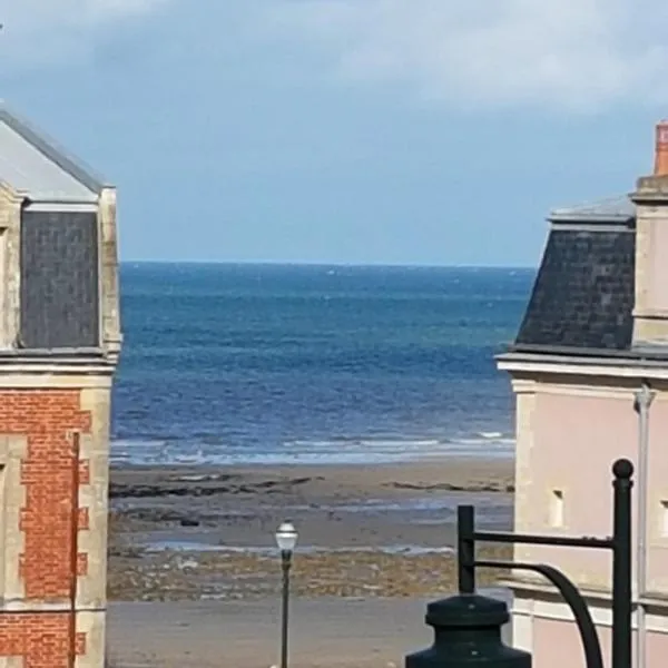 Hotel de Normandie – hotel w mieście Saint-Aubin-sur-Mer