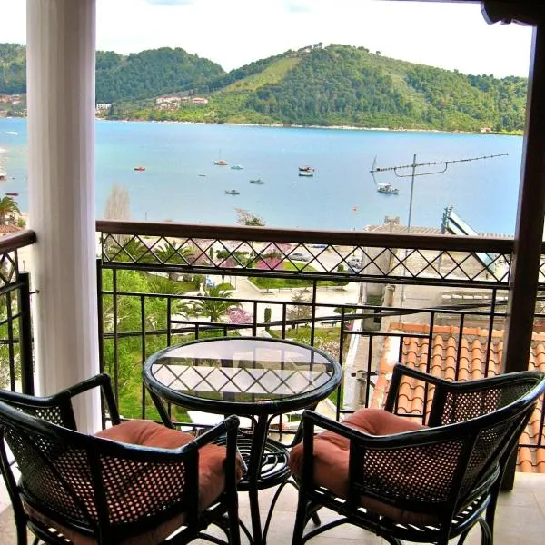 Eros-Iros Portside Stays Skiathos, The Authentic Sporadean Living, Hotel in Skiathos-Stadt