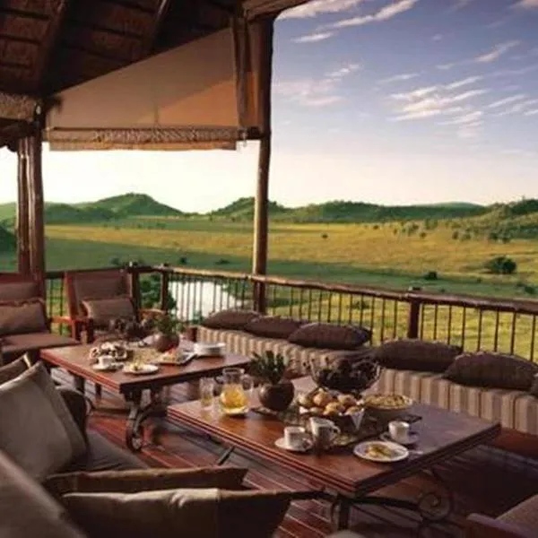 Tshukudu Bush Lodge: Ledig şehrinde bir otel