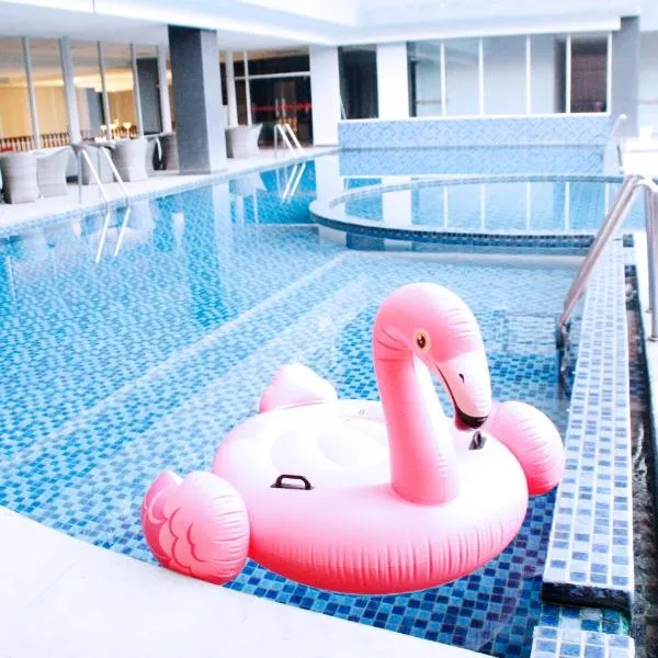 Merapi Merbabu Hotels Bekasi, hotel v destinaci Bekasi