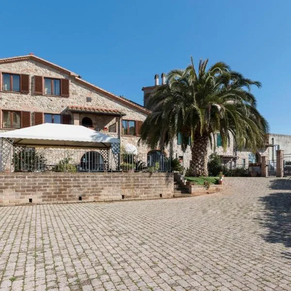 Borgo e Castello, hotel a Suvereto