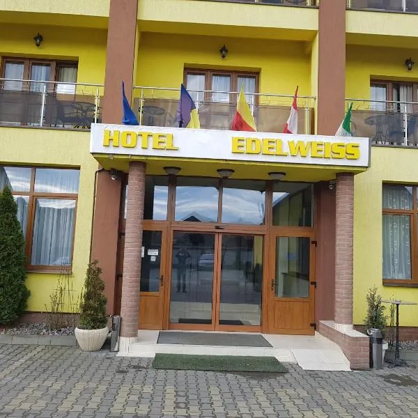 Hotel Edelweiss, hotel in Găneşti