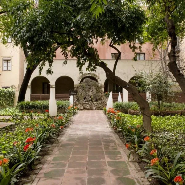 佩蒂特宮波蓋利亞花園酒店，巴塞隆納的飯店