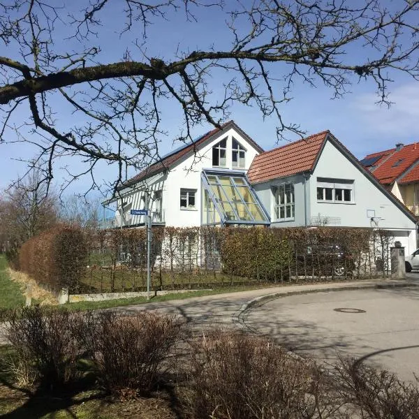Ferienwohnung Rosmarie Schulmeister, Hotel in Landsberg am Lech