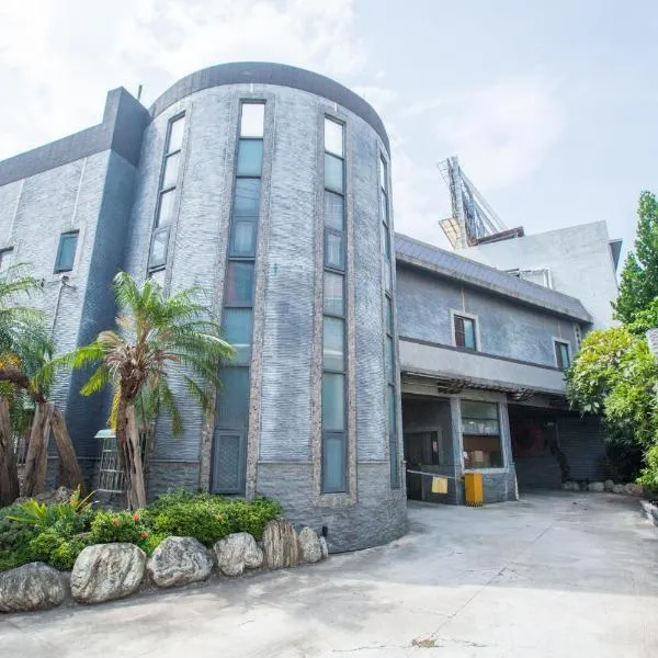 Water City Motel, hotel v destinaci Daya