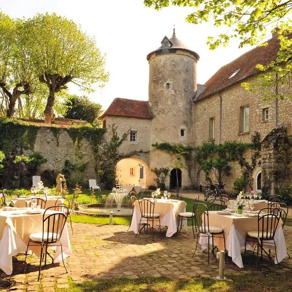Logis Hôtel Le Relais Louis XI – hotel w mieście Meung-sur-Loire