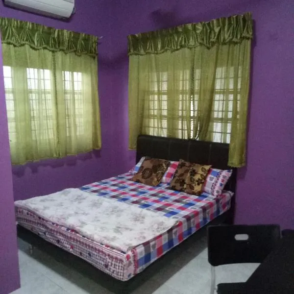 Syahril homestay โรงแรมในดันกัน
