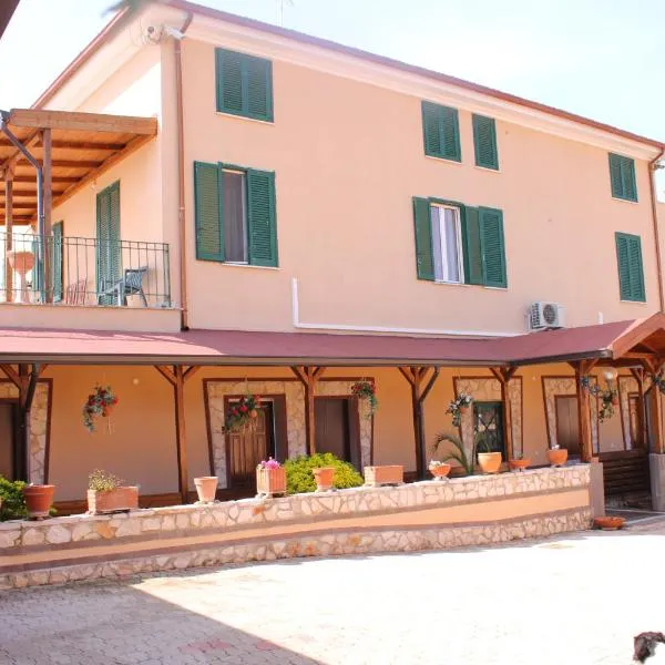 B&B Colle Tiziano, hotel in Casale la Cogna