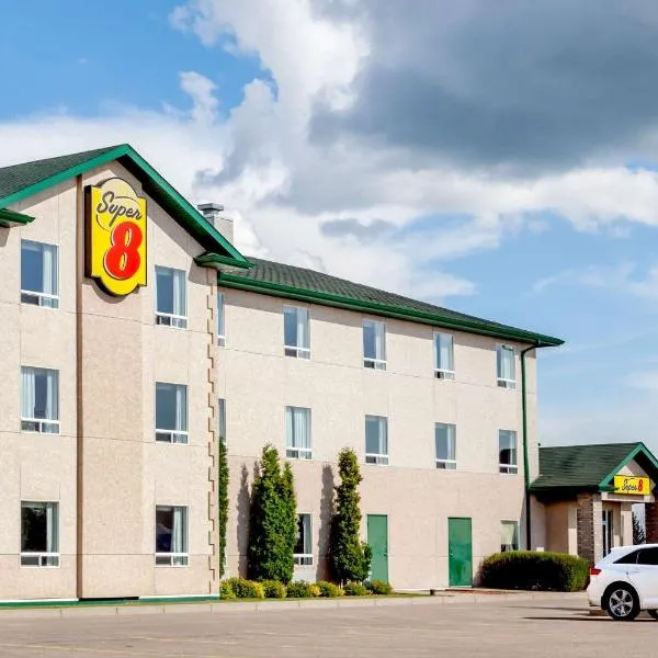 Super 8 by Wyndham Prince Albert, hotel din Prince Albert