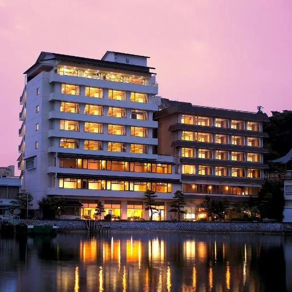 Sansuikan Kinryu, hotel din Kosai