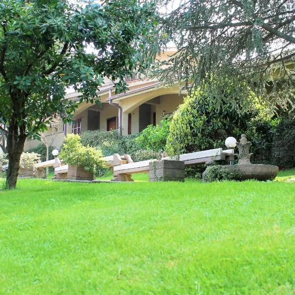 La Bastia Hotel & Resort, hotel v destinaci Soriano nel Cimino