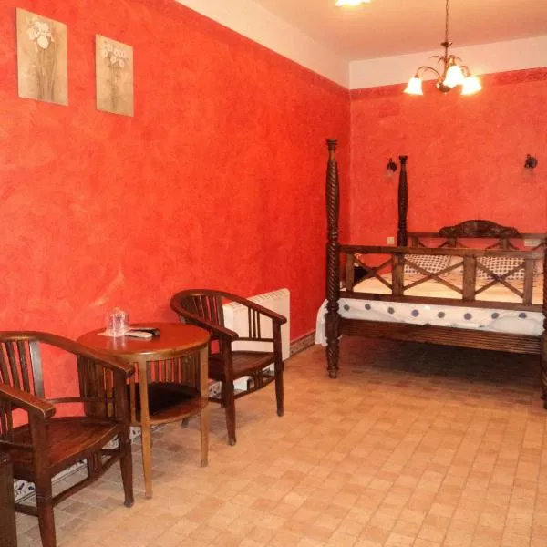 Hosteria Natura, hotel v destinaci Segovia