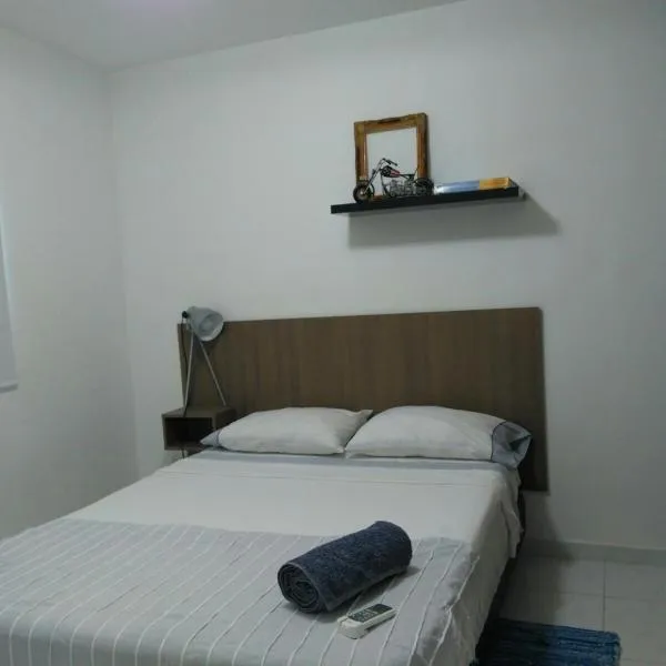 CH1 Bonito apartamento amoblado en condominio RNT 1O8239, hotel em La Paz