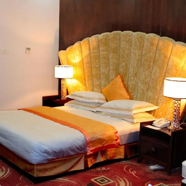 Kabul Star Hotel & Restaurant, hotel v destinaci Shīrpūr
