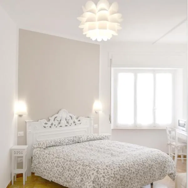 Villa Mori – hotel w mieście Levanto