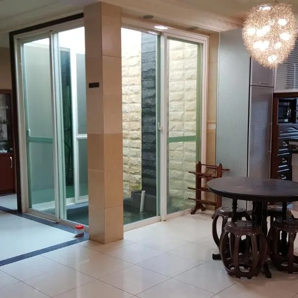 Seladah Stay, hotel v destinaci Kučing