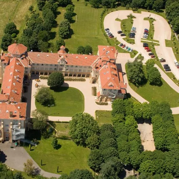 Domaine Lyon Saint Joseph, hotel in Pollionnay