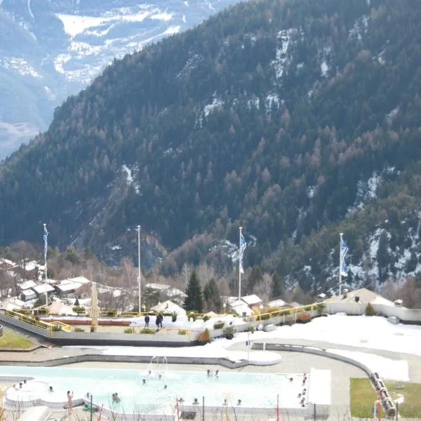 appartement dans le centre thermal les Sources Ovronnaz, hotel in Ovronnaz