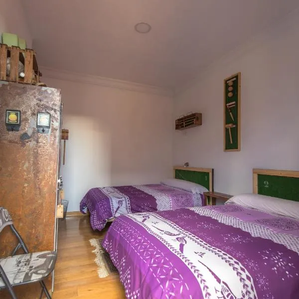 Hostel Covent Garden by gaiarooms，萊昂的飯店