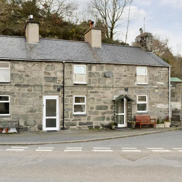 4 Tan Y Bryn Terrace, hotel in Prenteg