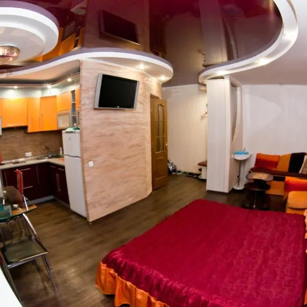 затишна квартирка, hotel v destinaci Kremenčuk