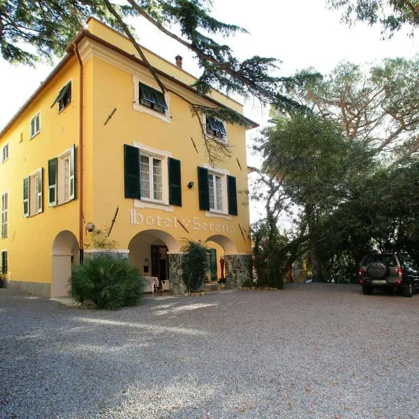 Hotel Sereno, hotel di Vara Superiore