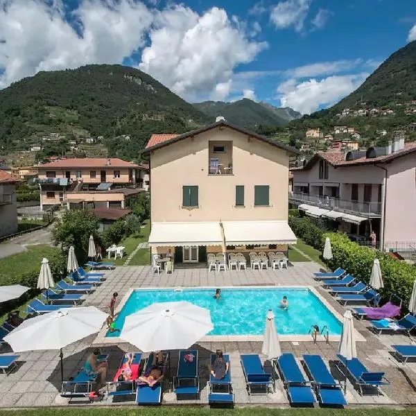 Lakeside Holiday Resort, hotel di Domaso