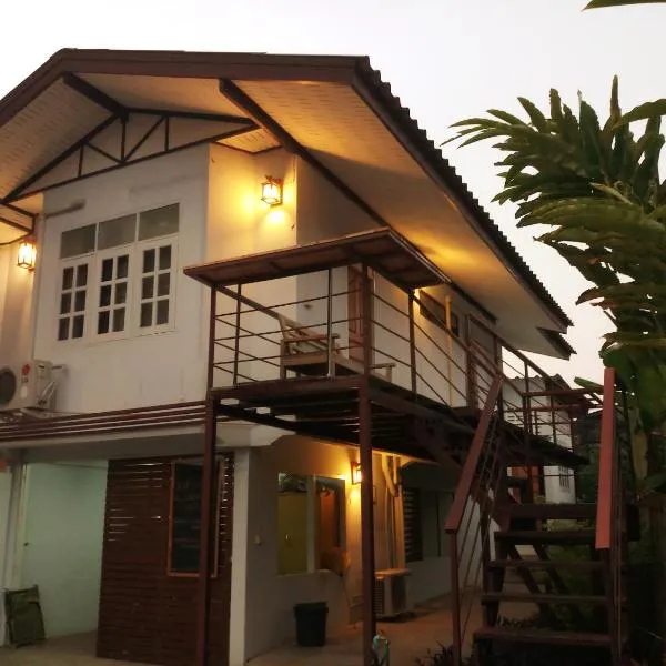 P.L.P Guesthouse - Mae Hong Son, hotelli kohteessa Pong Mu