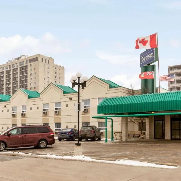 Travelodge by Wyndham Winnipeg East, hotel en Transcona